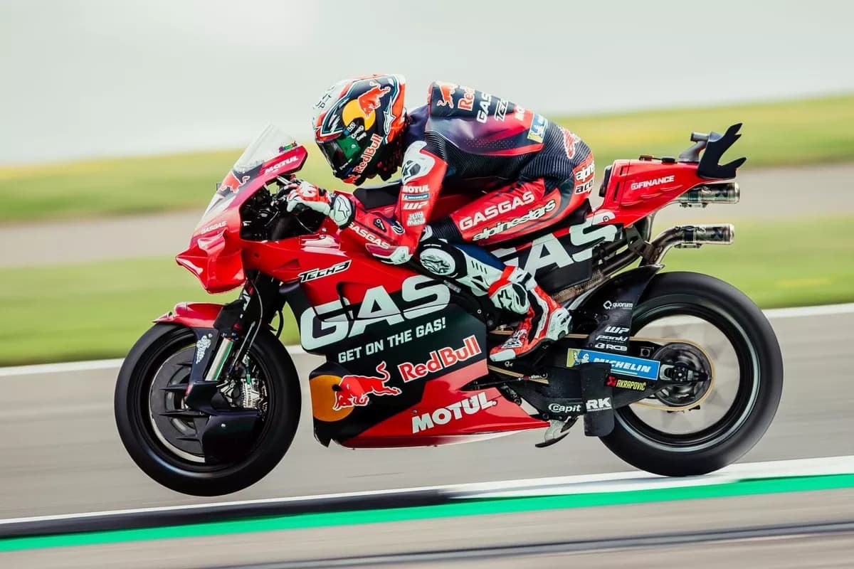 Pedro Acosta: Embracing Risks to Challenge Ducati Dominance